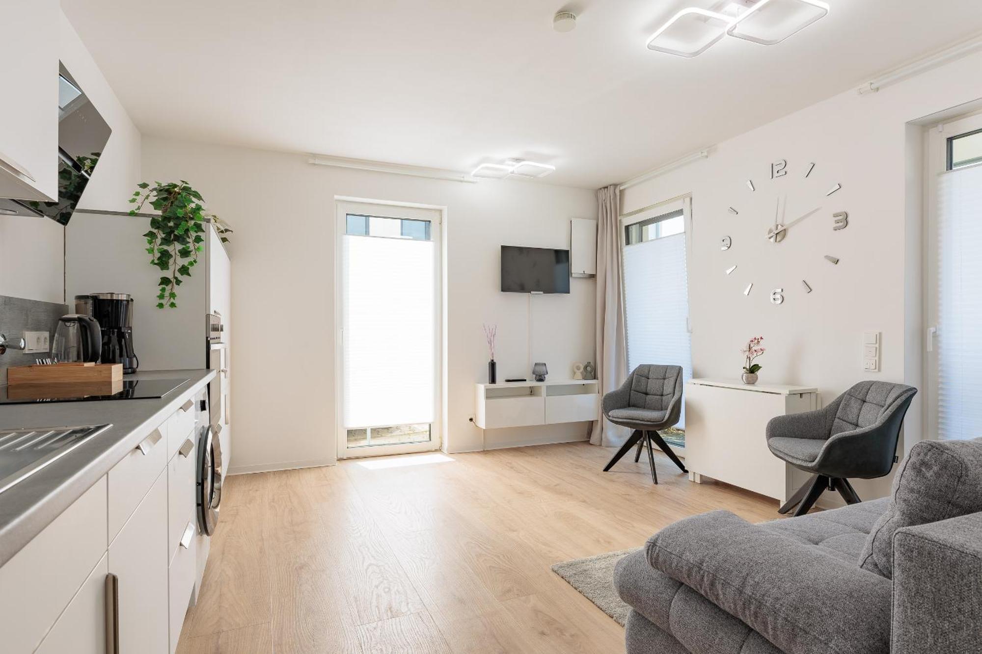 Apartment Zum Wohlfuehlen Mit 2 Zimmern I Garten I Terrasse I Kuechenzeile I Pkw-Parkplatz Ibbenbüren Exteriör bild