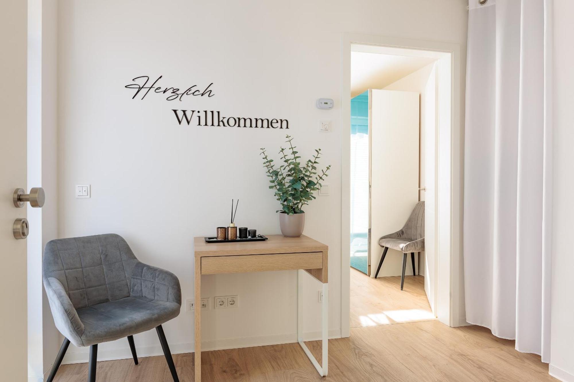 Apartment Zum Wohlfuehlen Mit 2 Zimmern I Garten I Terrasse I Kuechenzeile I Pkw-Parkplatz Ibbenbüren Exteriör bild